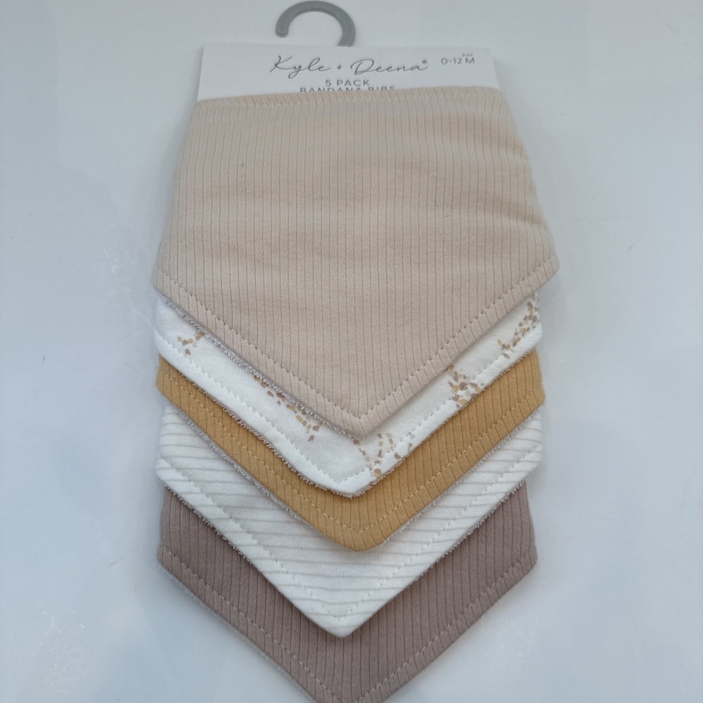 Kyle & Deena 5 Pack Bandana Bib Set Giraffe Tan Yellow Brown Neutral Unisex